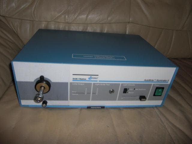 DYONICS AutoBrite Illuminator II Endoscope light source