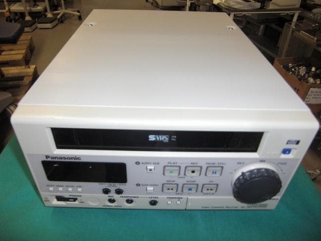 PANASONIC AG-MD830E Medical video/photo recorder