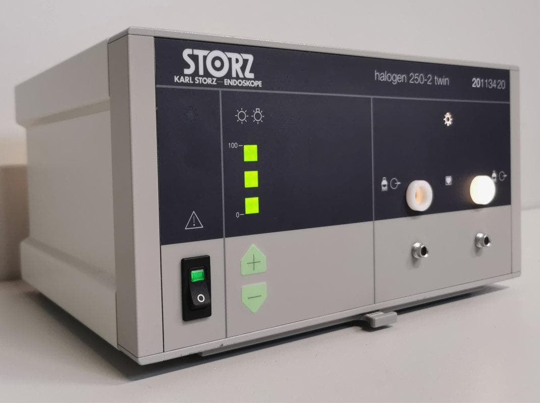 KARL STORZ halogen 250-2 twin 201134 20 Endoscope light source