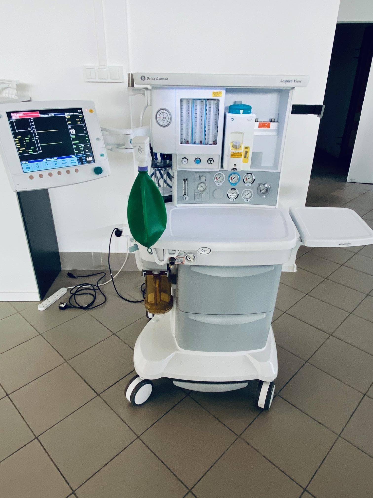DATEX-OHMEDA Aespire View Anesthesia Machine