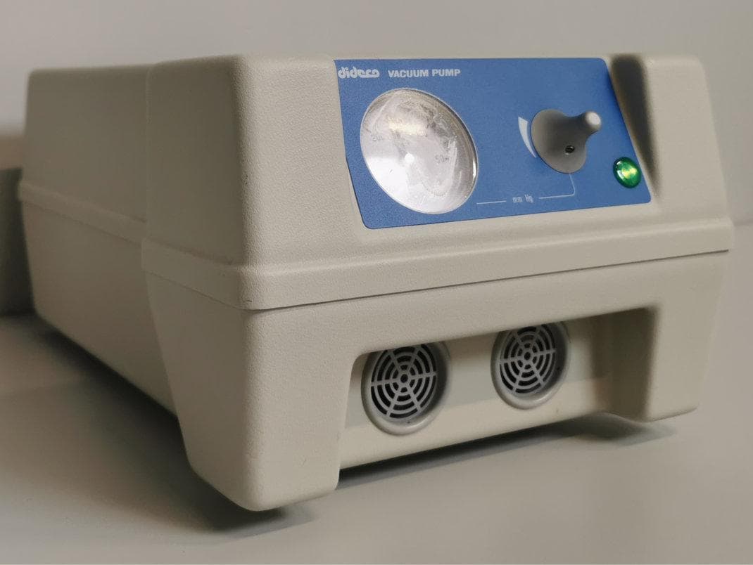 DIDECO Vacuum Pump Laboratory vacuum pump