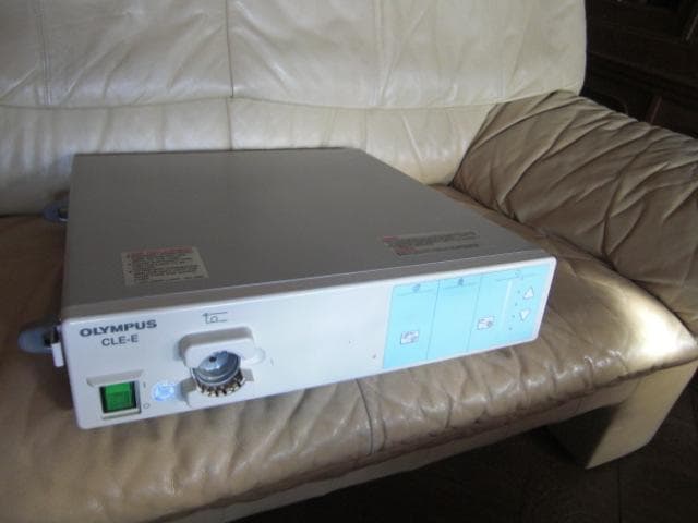 OLYMPUS CLE-E Endoscope light source