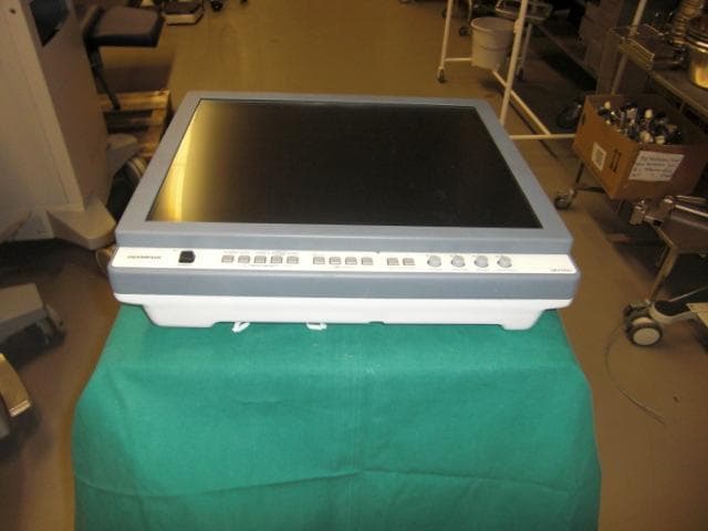 OLYMPUS OEV191H Surgical Display