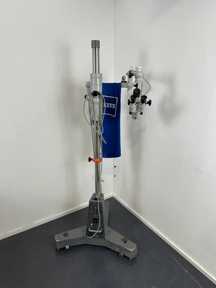 ZEISS OPMI 1 O/R Microscope