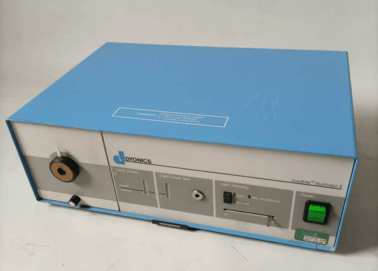 DYONICS AutoBrite Illuminator II Endoscope light source