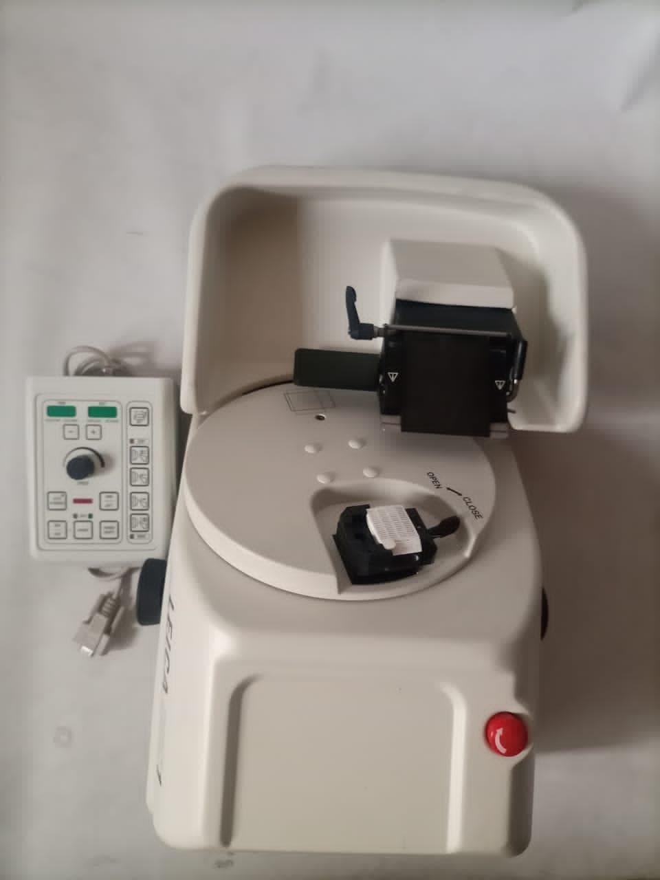 LEICA DSC 1 Microtome