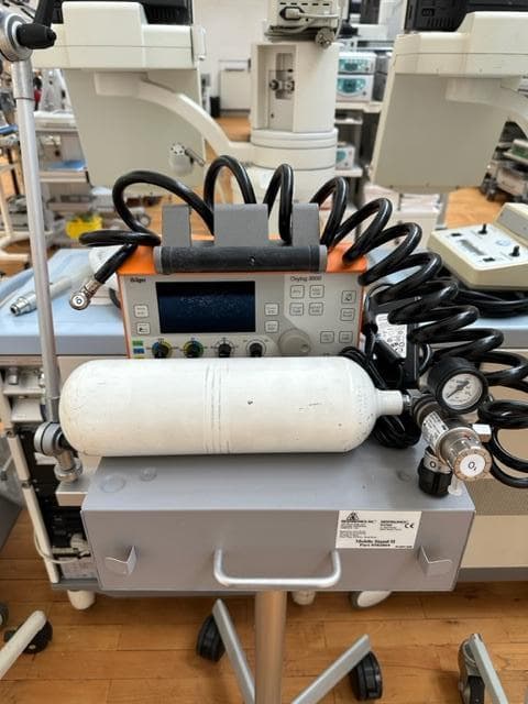 DRAGER Oxylog 3000 Anesthesia ventilator