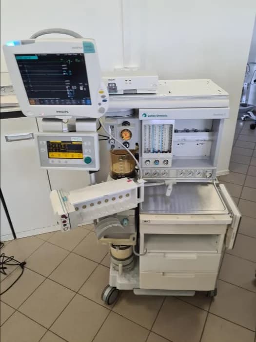 DATEX-OHMEDA Aestiva/5 Anesthesia Machine
