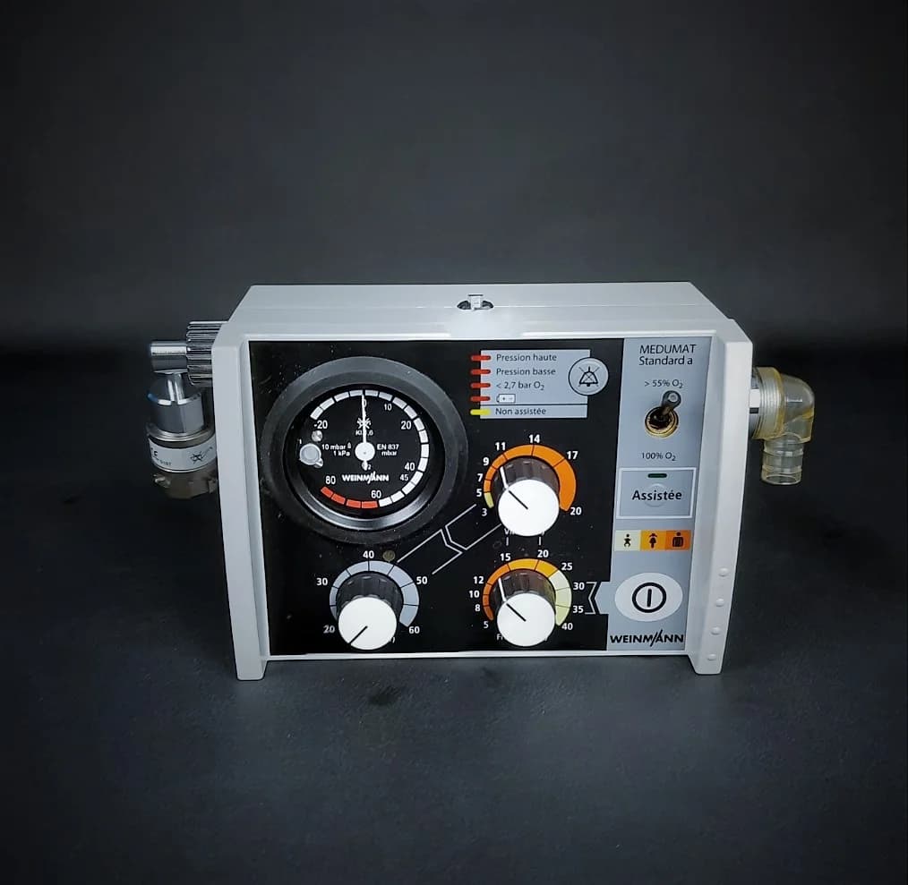 WEINMANN MEDUMAT Standard a Anesthesia ventilator