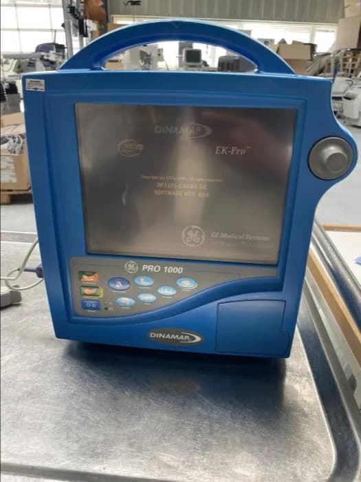 GE Dinamap Pro 1000 Patient monitor