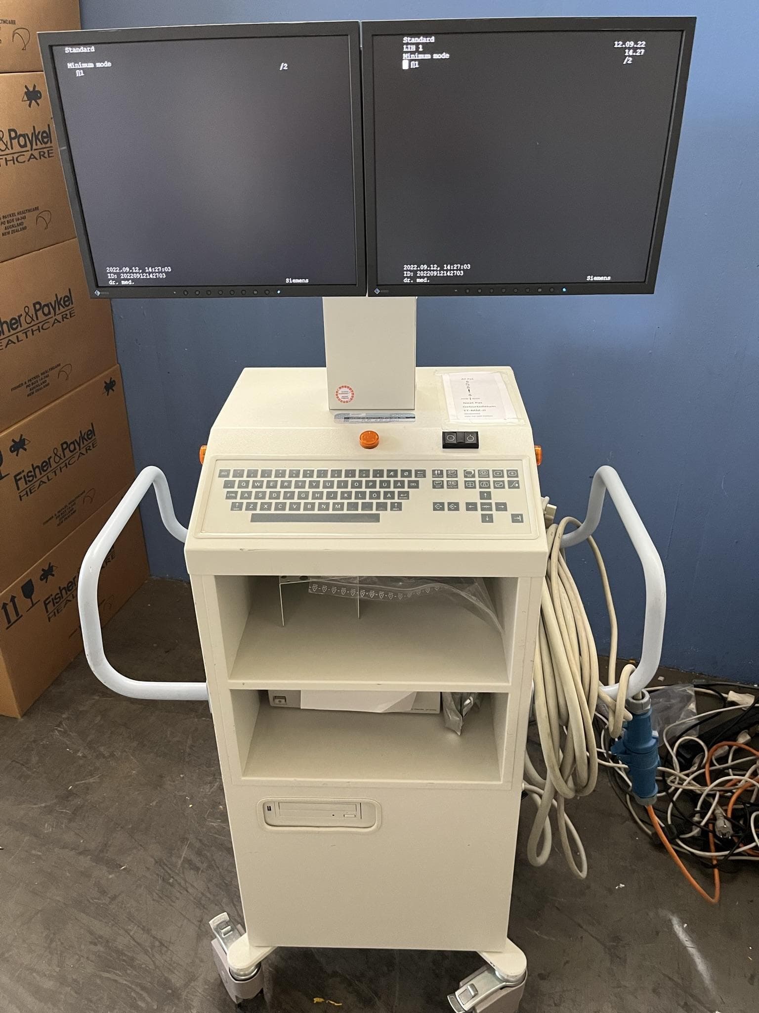 SIEMENS SIREMOBIL Compact L C-arm