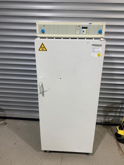 HERAEUS B 6420 Laboratory incubator