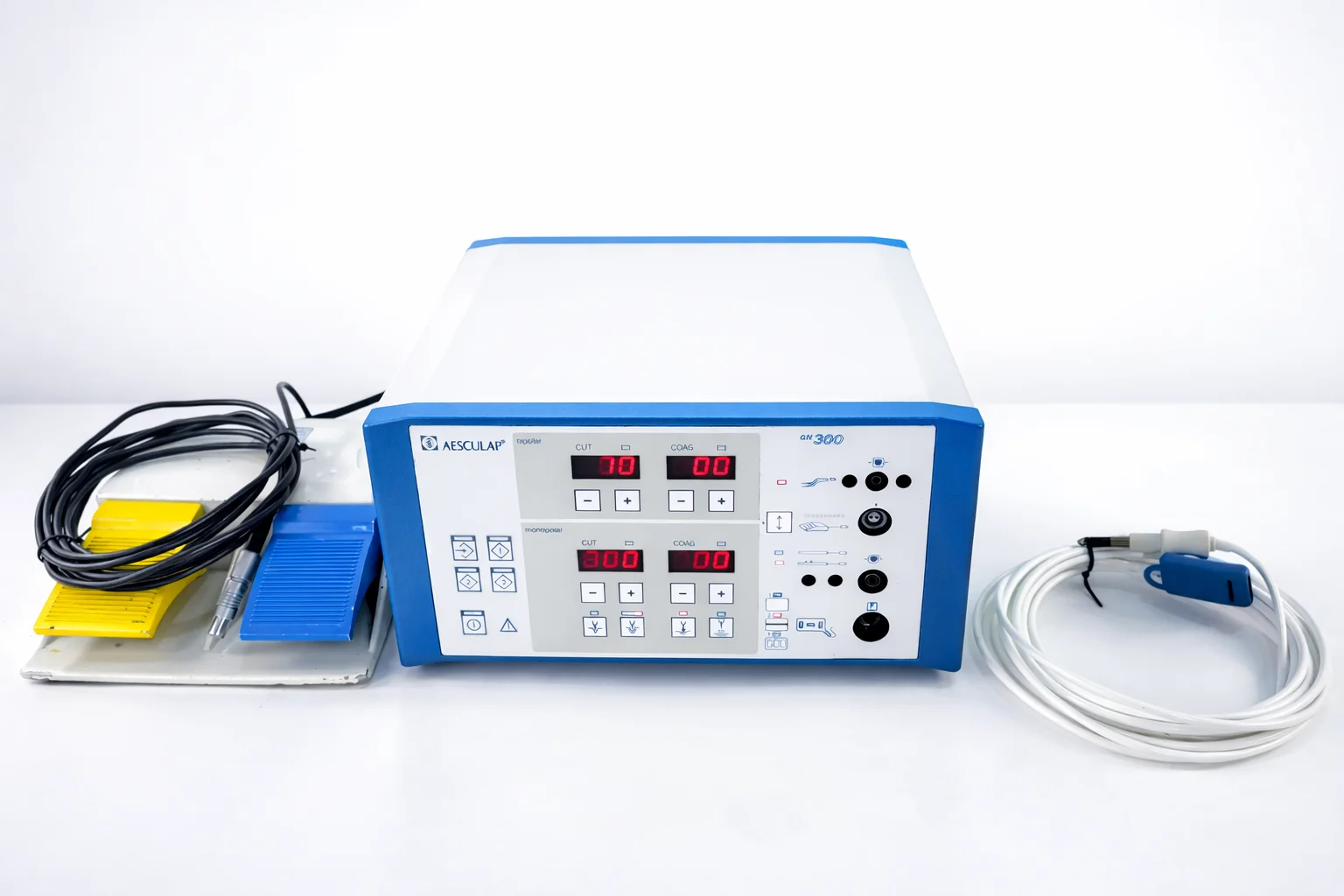 AESCULAP GN300 Electrosurgical Unit