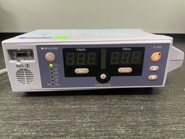 NELLCOR N-560 Pulse oximeter