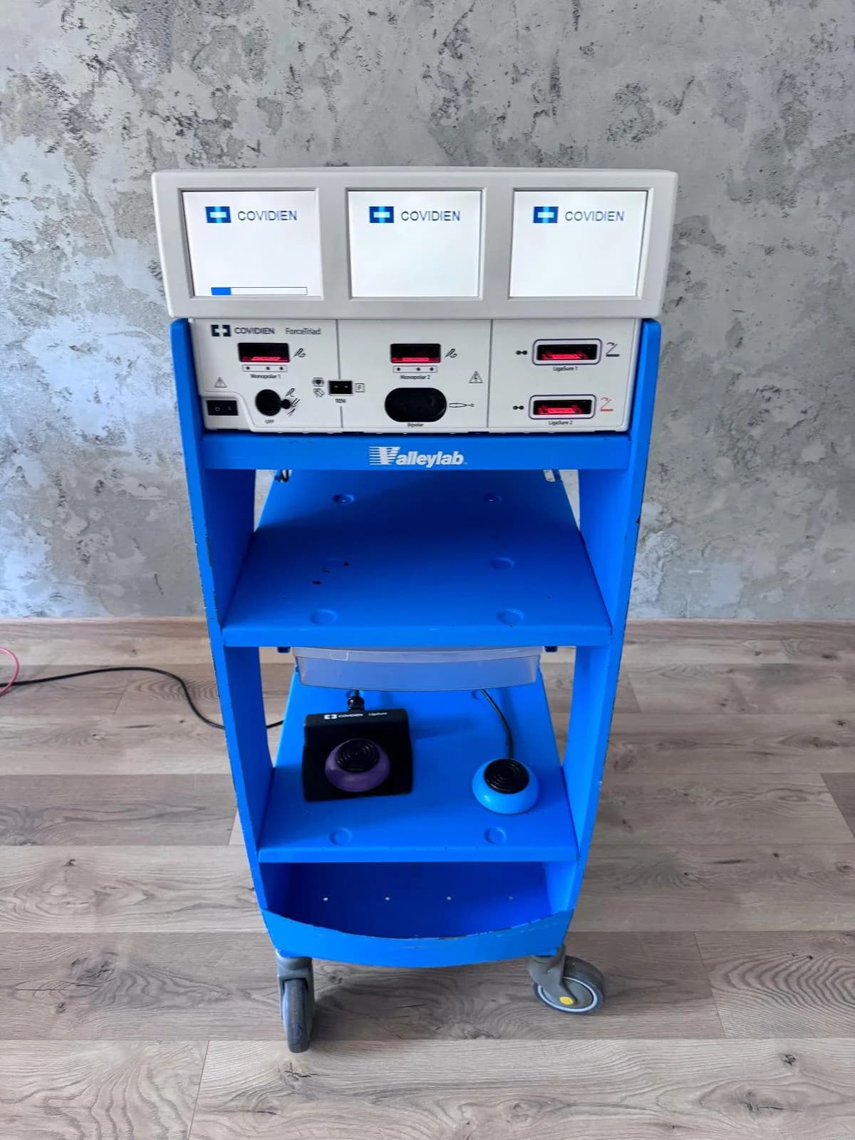VALLEYLAB LigaSure Electrosurgical Unit