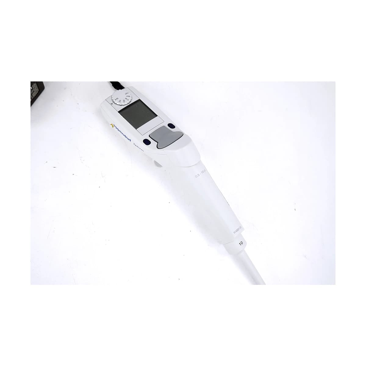 EPPENDORF Xplorer plus Pipette