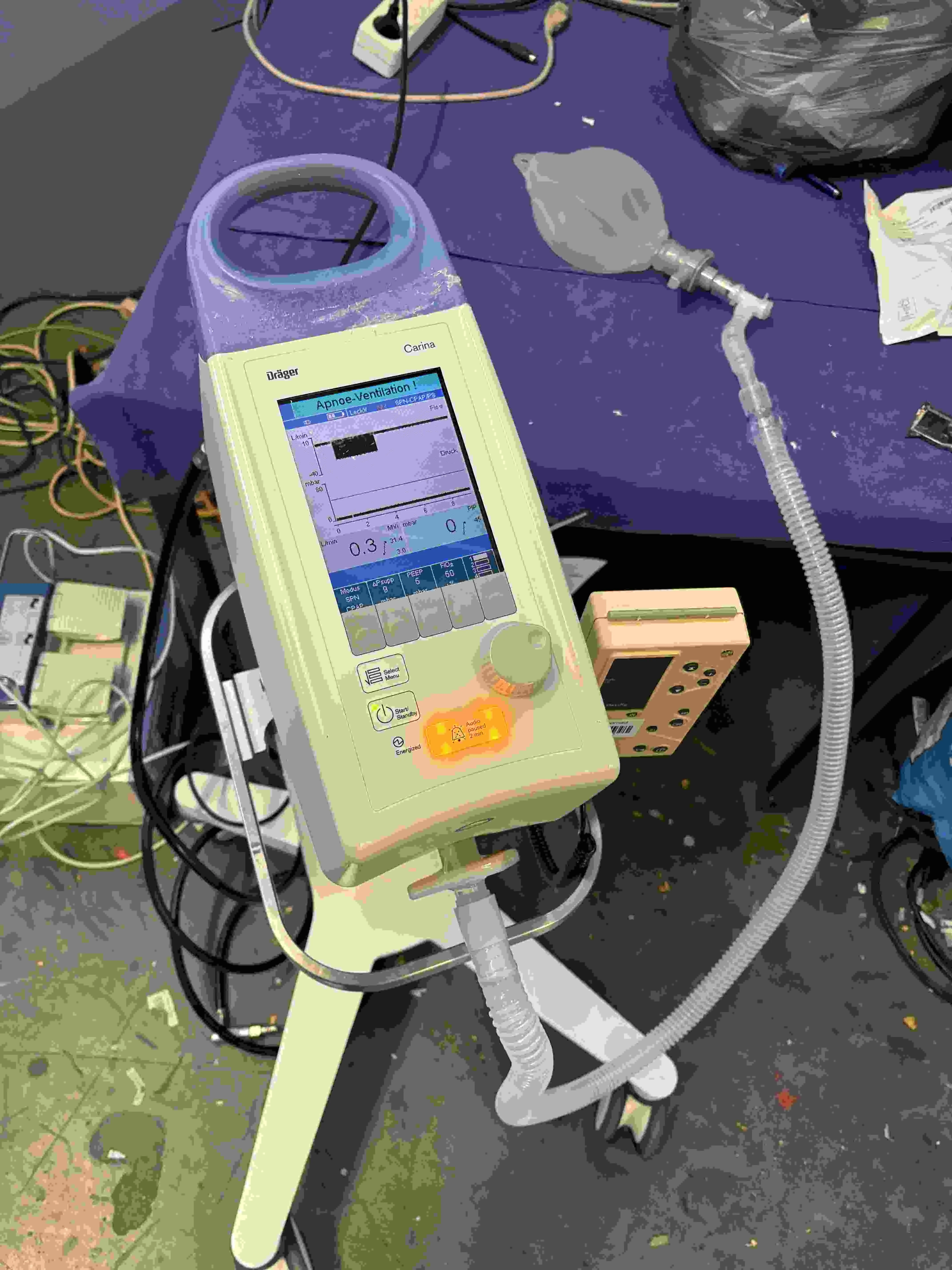 DRAGER Carina Anesthesia ventilator