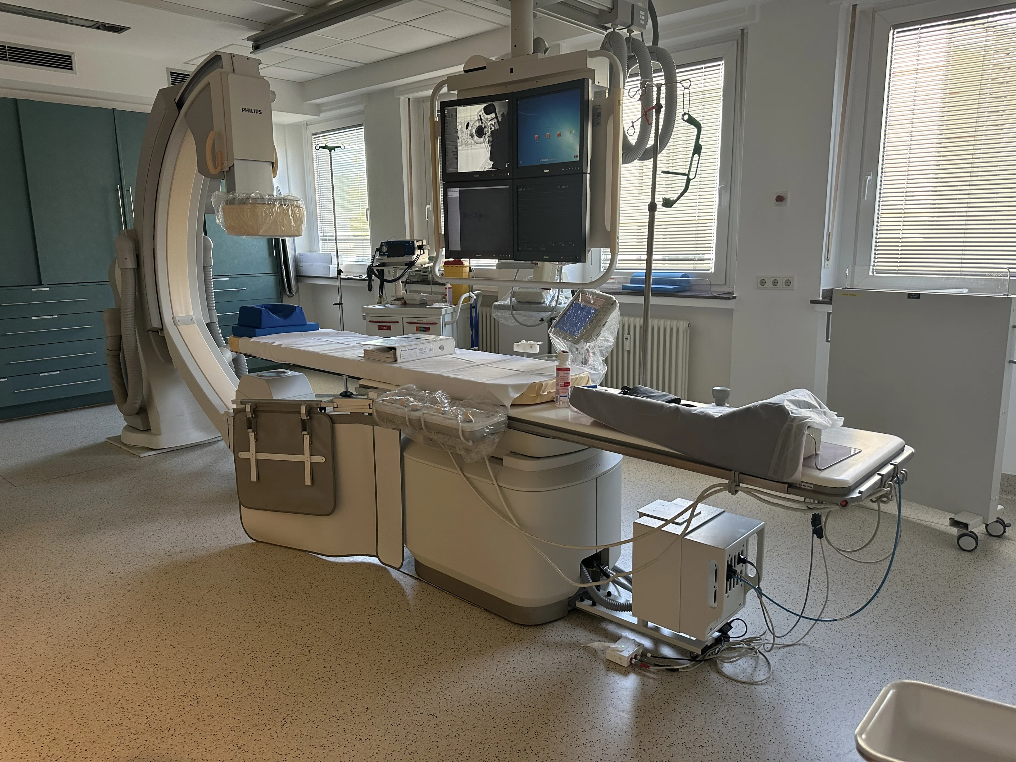 PHILIPS Allura Xper FD10/10 Cath Angio Lab