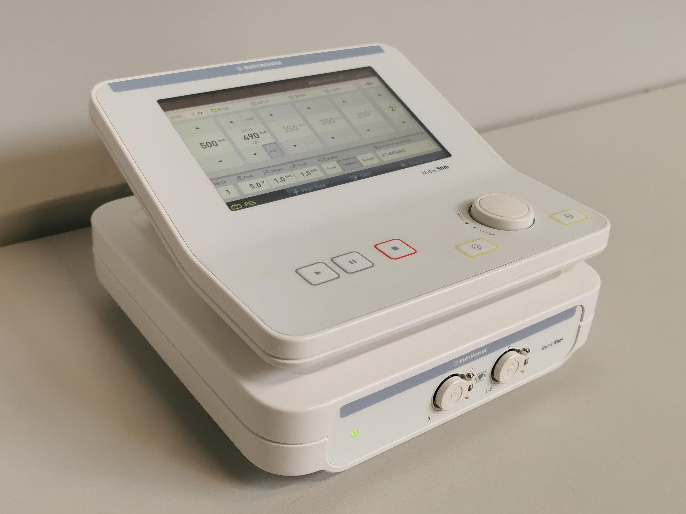 BIOTRONIK Qubic Stim Cardiac stimulator