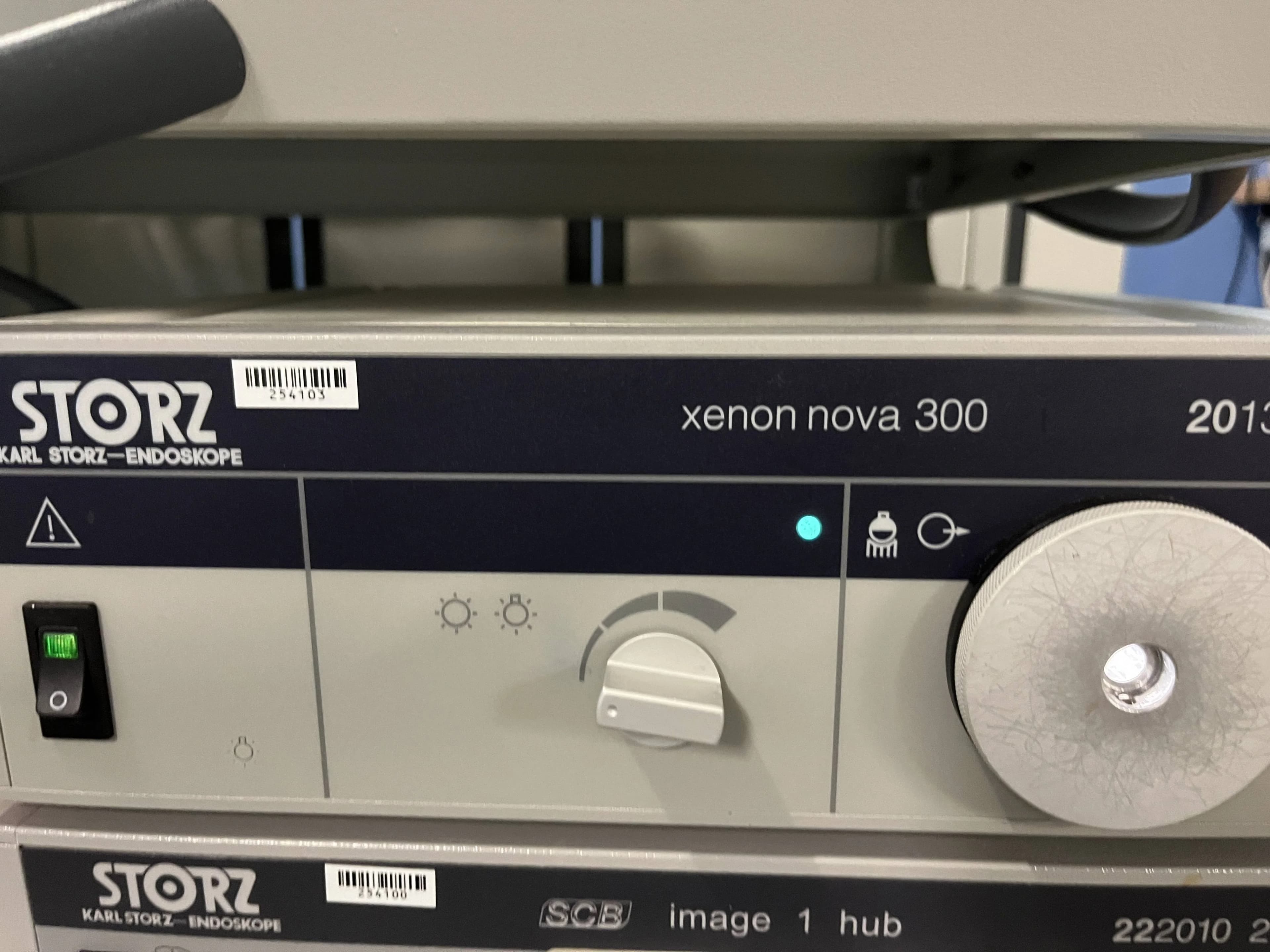 KARL STORZ xenon nova 300 201340 20 Endoscope light source