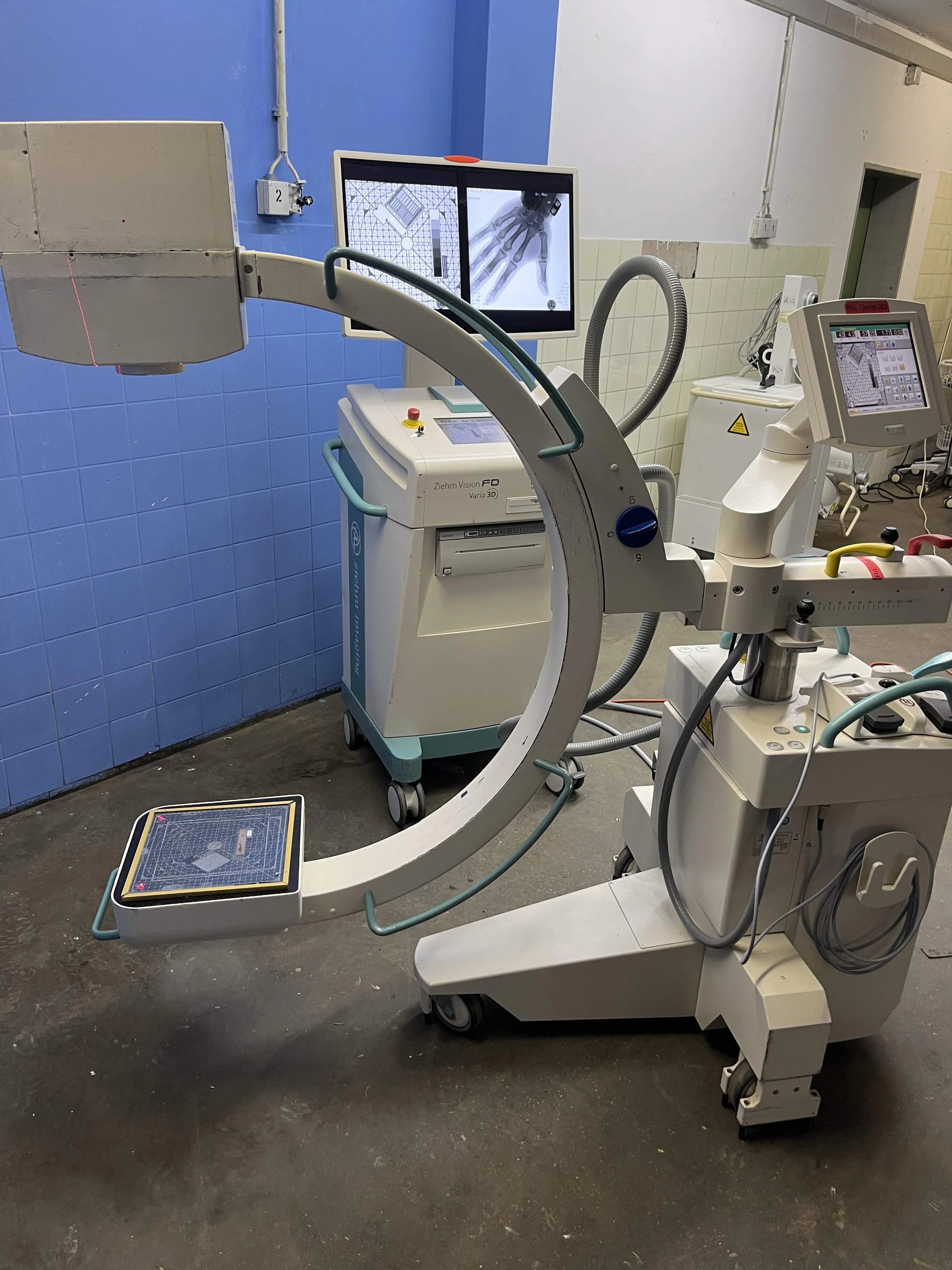 ZIEHM Vision FD Vario 3D C-arm