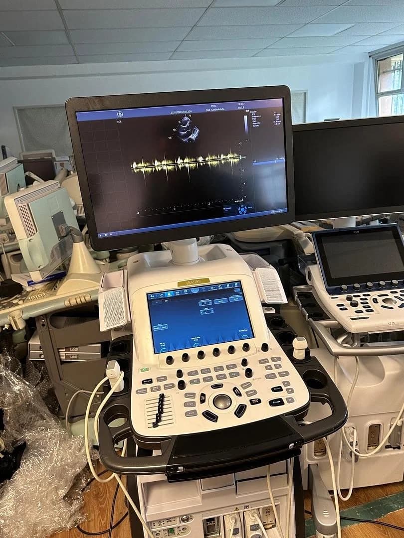GE Vivid E95 Ultrasound Machine