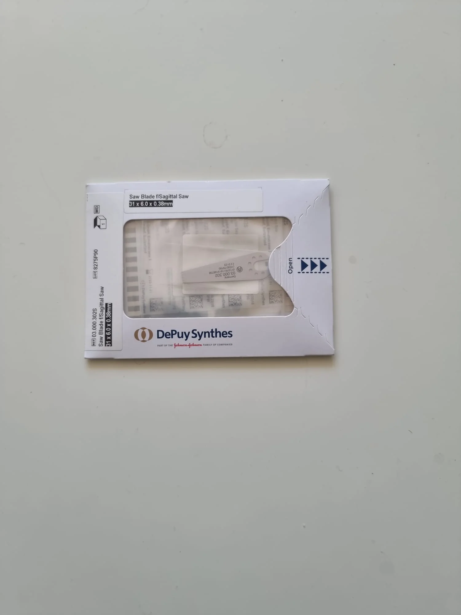 SYNTHES 03.000.302S Surgical Instrument