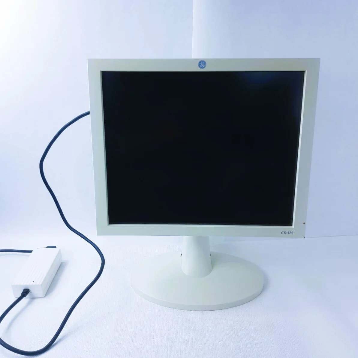 GE CDA19 (USE1913A) Clinical Review Display