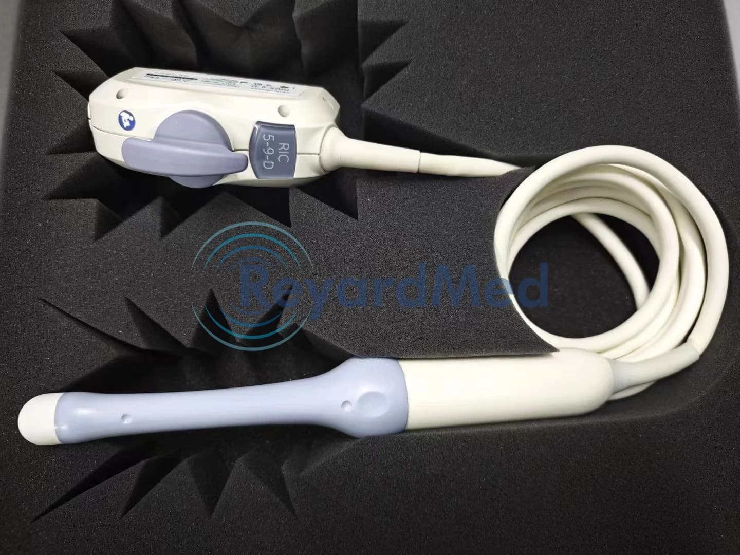GE RIC5-9-D 4D endocavity probe