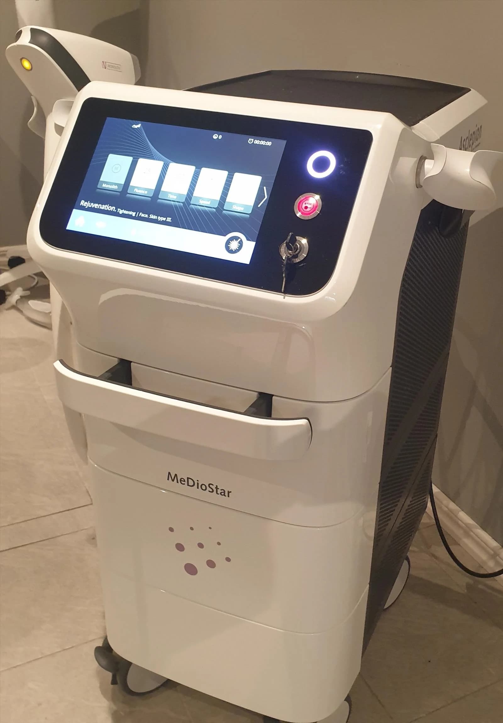 ASCLEPION MeDioStar Monolith Laser Diode
