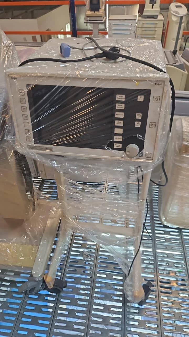 DRAGER Evita 4 Anesthesia ventilator