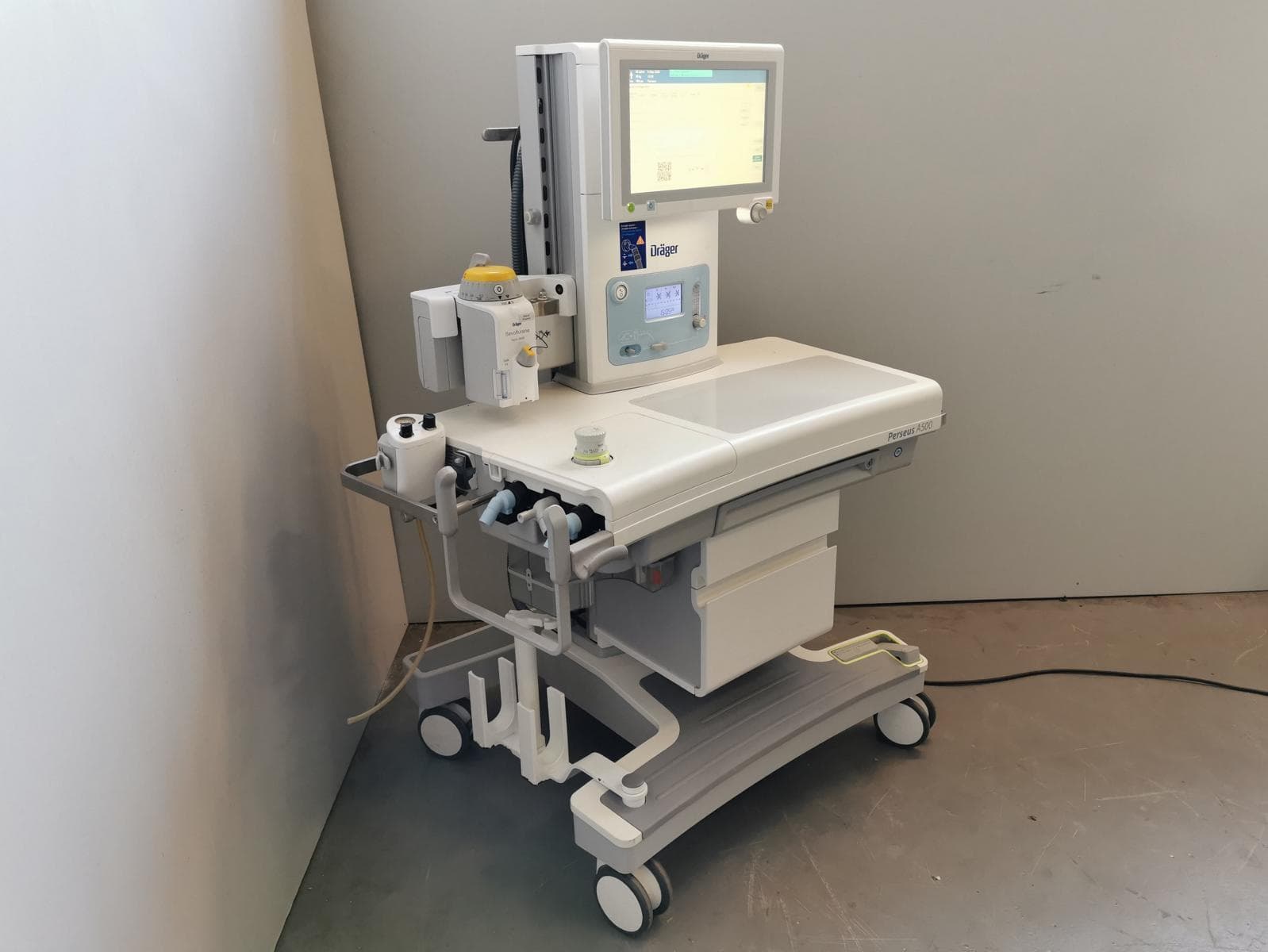 DRAGER Perseus A500 Anesthesia Machine