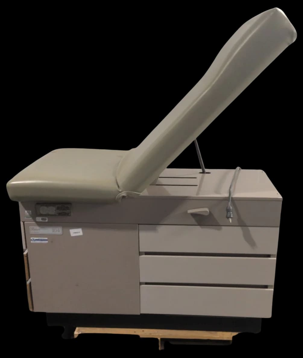 MIDMARK RITTER 104 Examination table