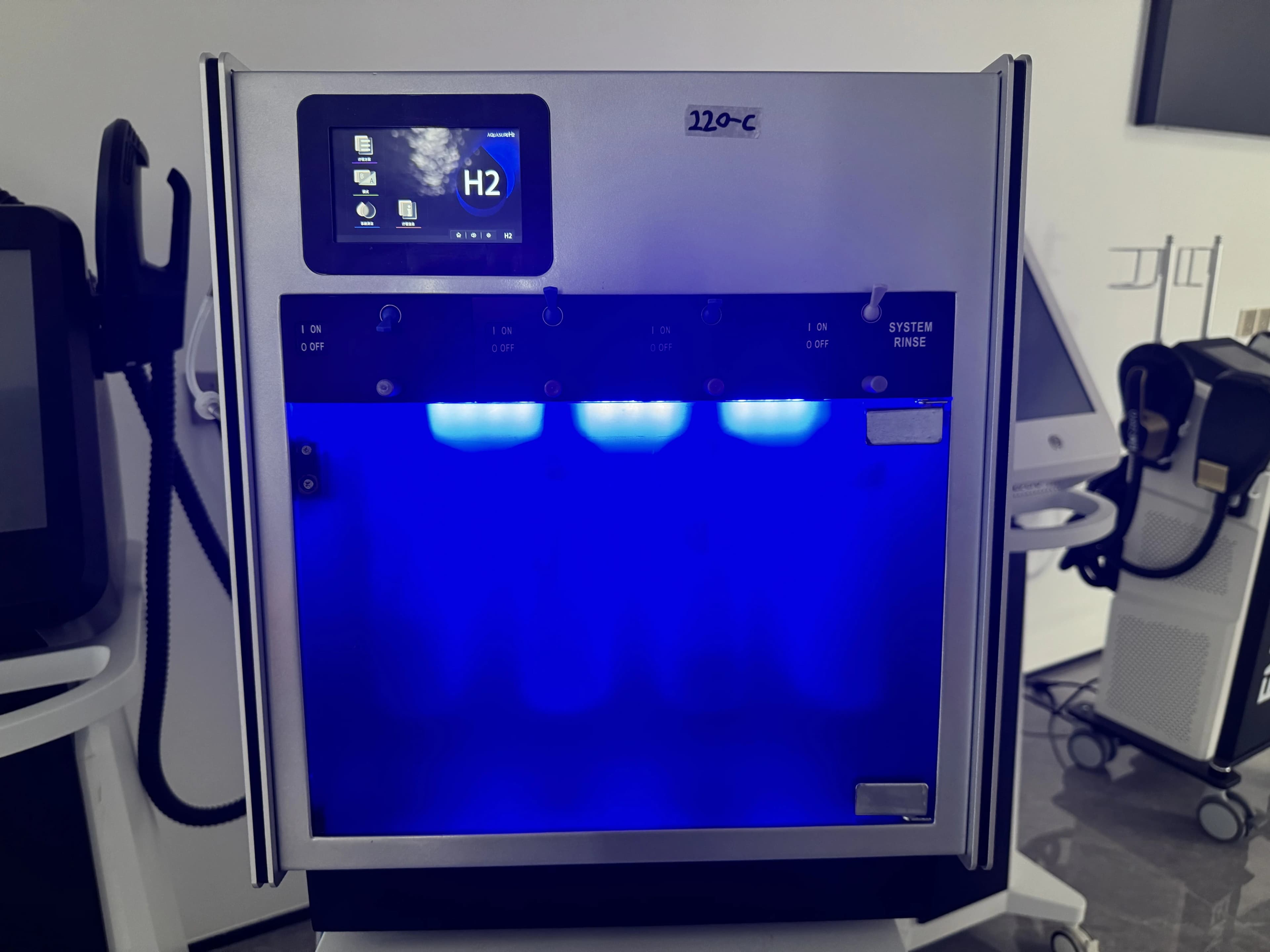 EDGE SYSTEMS HYDRAFACIAL Allegro Microdermabrader