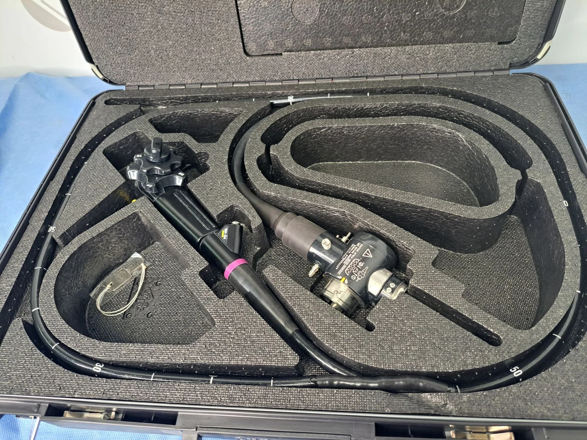 OLYMPUS PCF-140L Video colonoscope