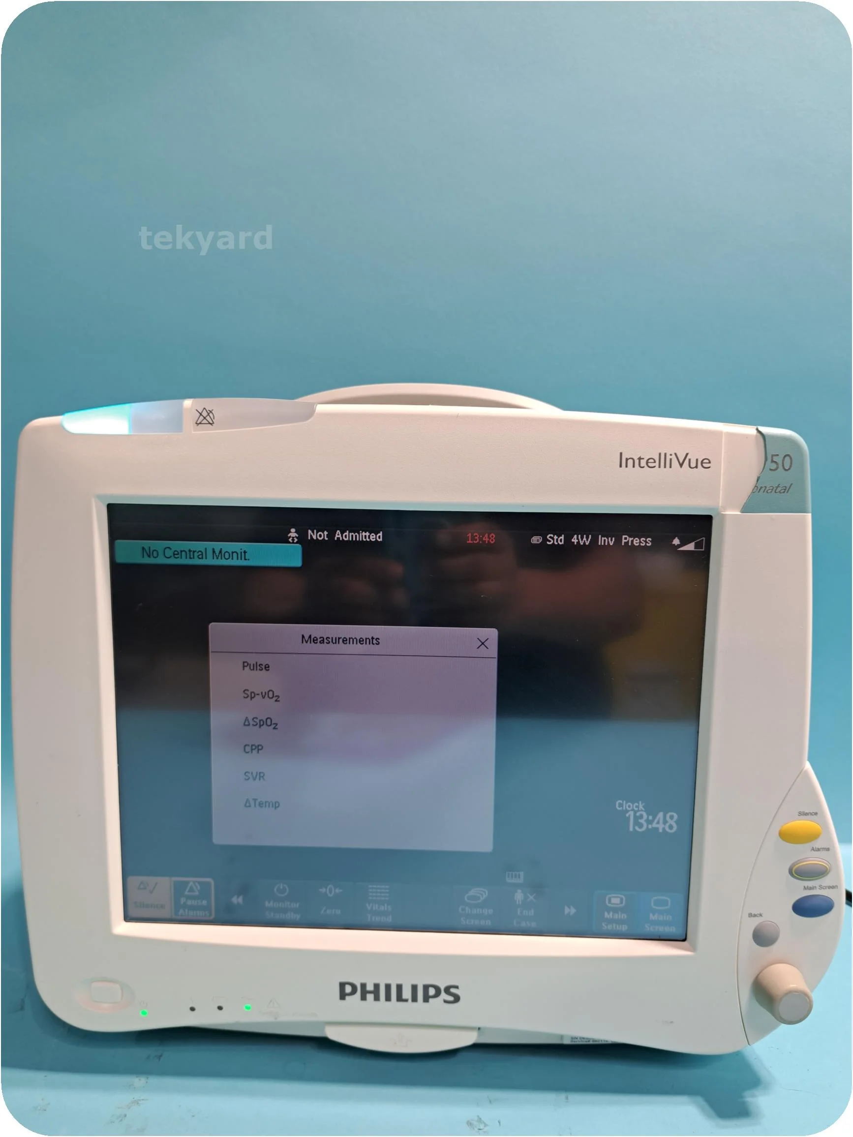 PHILIPS IntelliVue MP50 EKG monitor