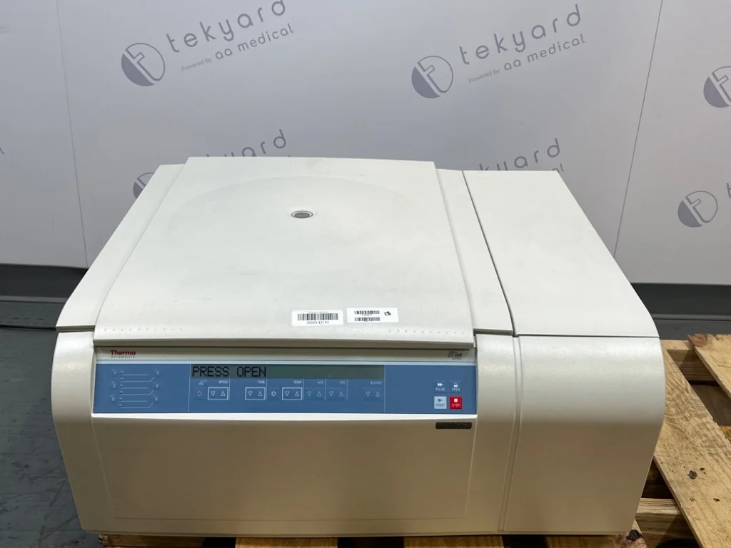 THERMO FISHER SCIENTIFIC Sorvall ST 40R Laboratory centrifuge