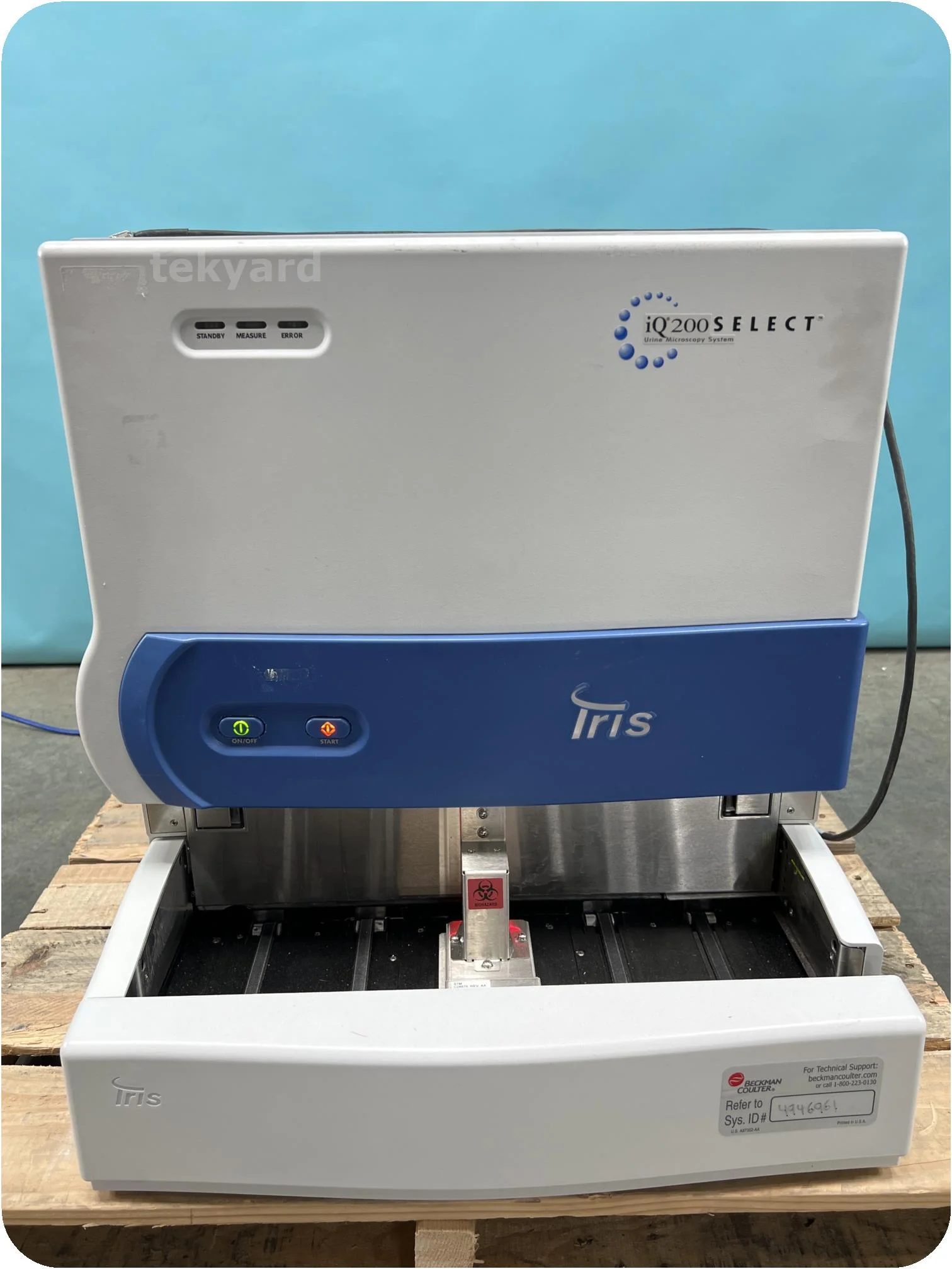 IRIS iQ200 Select Urine Analyzer