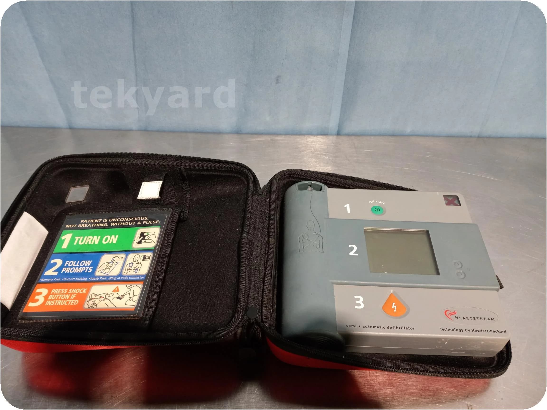 HEWLETT PACKARD Heartstream ForeRunner Defibrillator