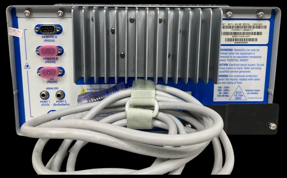 HOSPIRA O2 Plus Cardiac output monitor