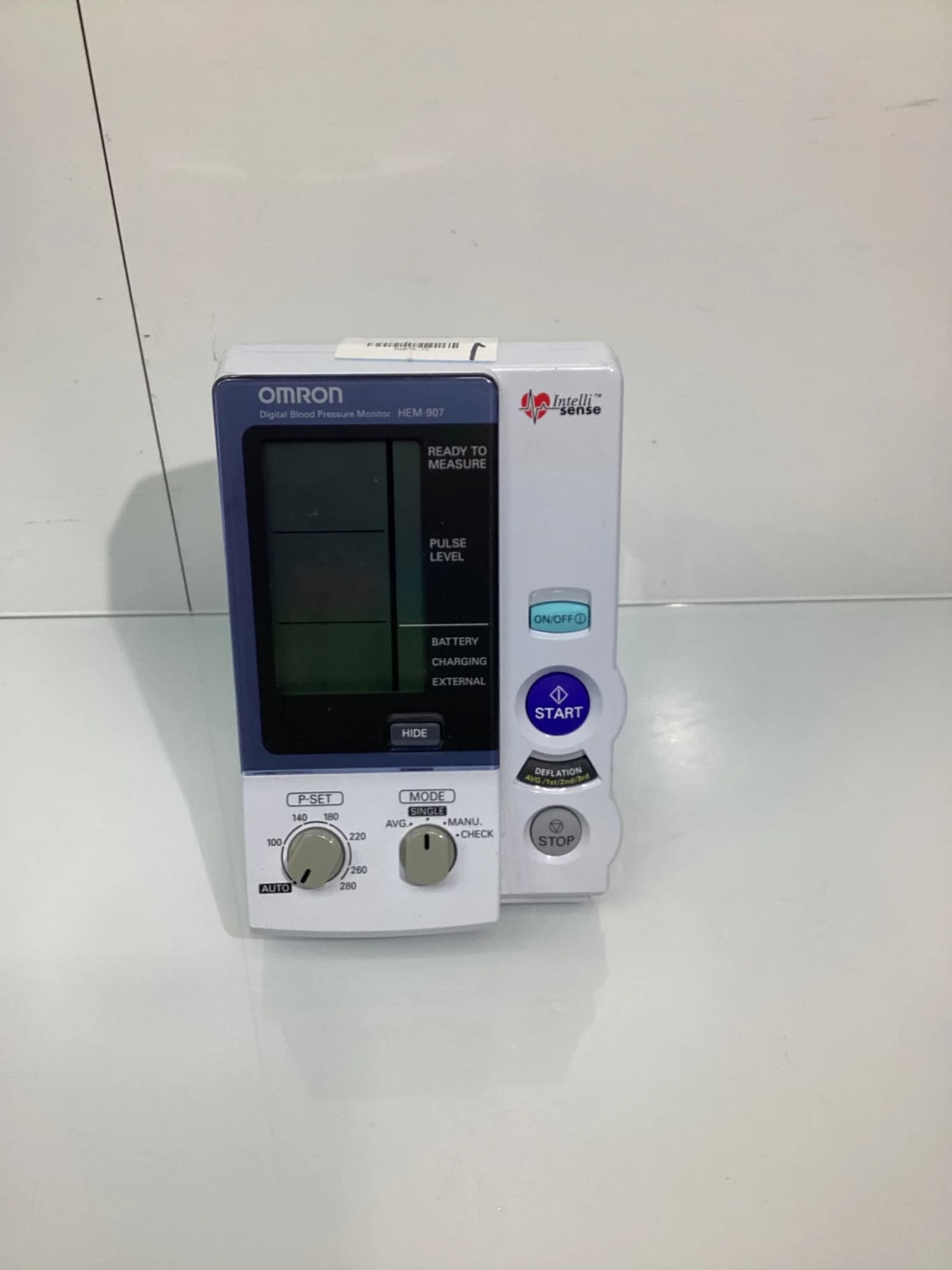 OMRON IntelliSense HEM-907 Blood pressure monitor