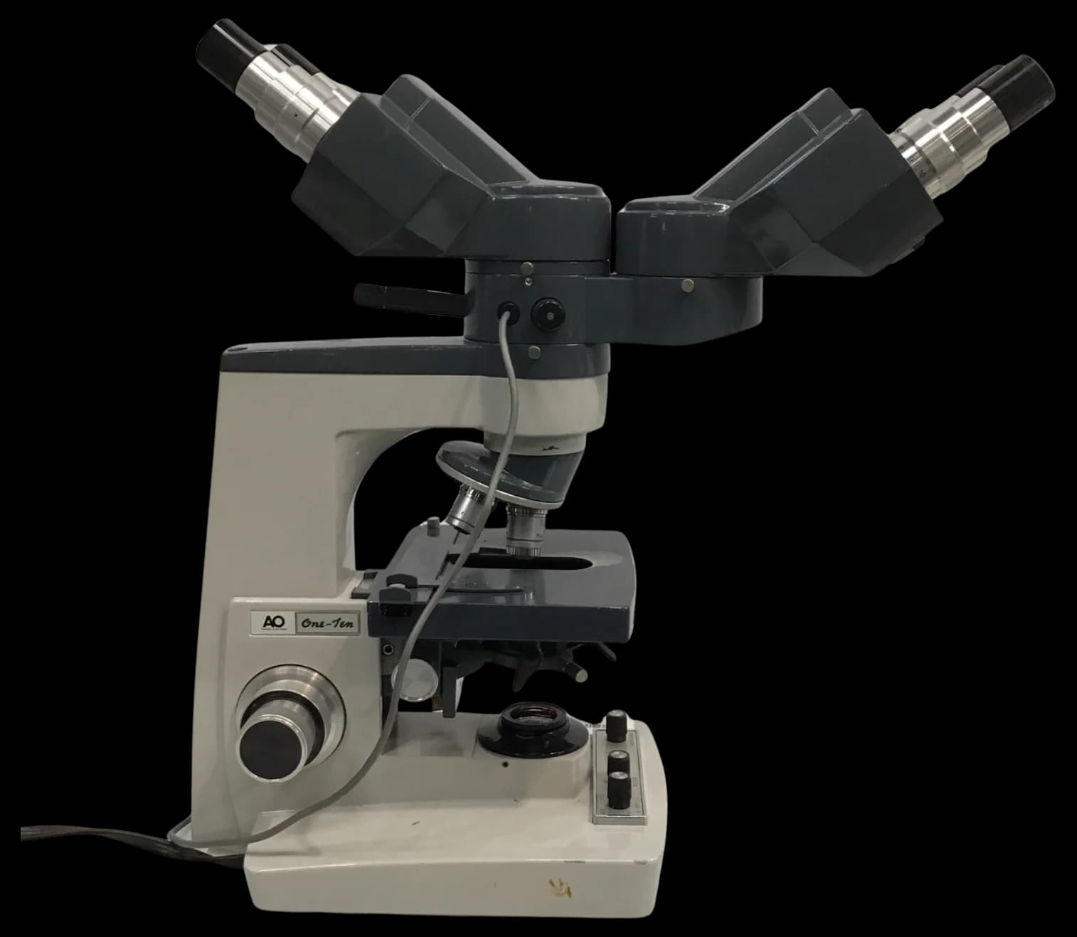 AMERICAN OPTICAL MicroStar One-Ten 1130A Laboratory microscope