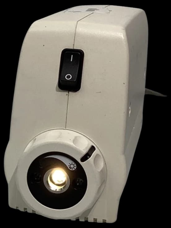 WELCH ALLYN Solarc 49501 Endoscope light source