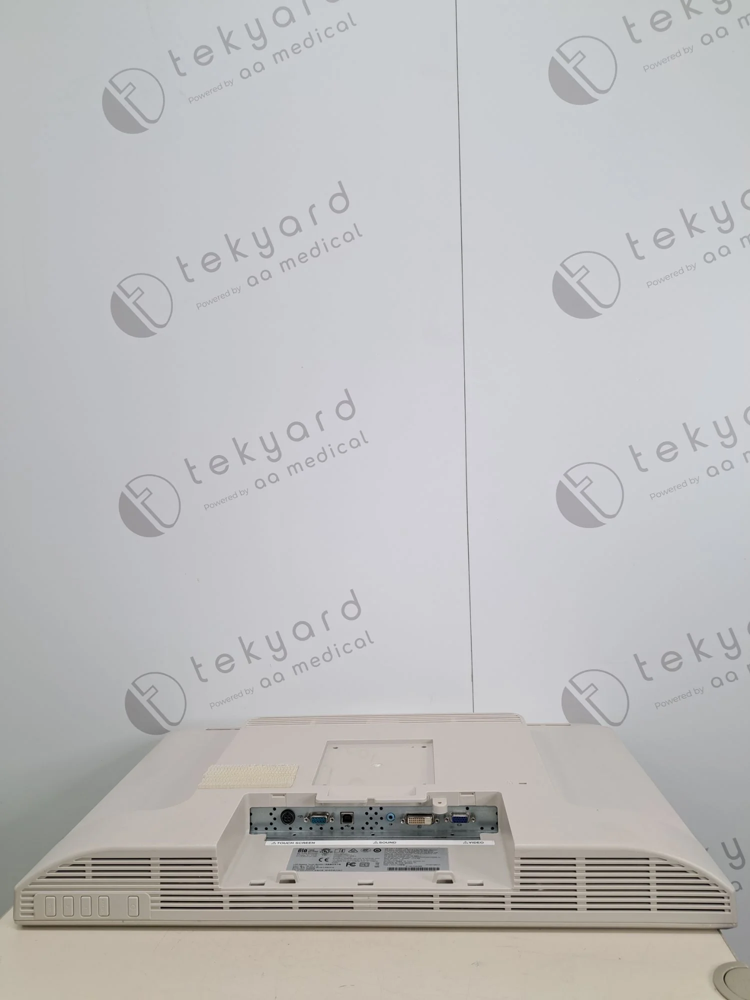 ELO 2400L Touchscreen LCD Display
