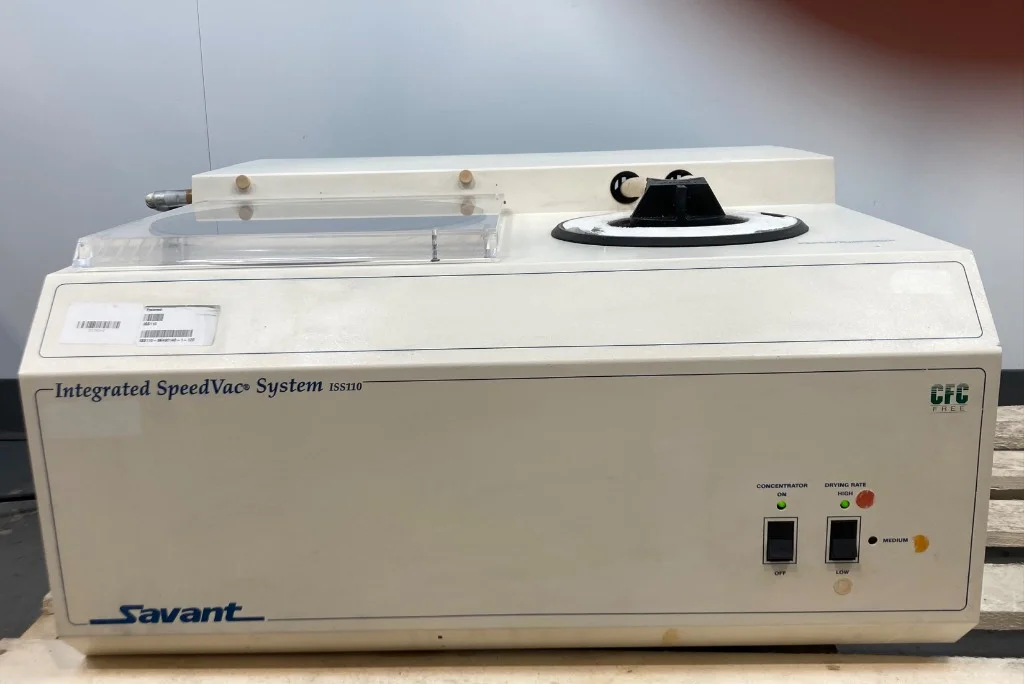 THERMO FISHER SCIENTIFIC Savant SpeedVac ISS110 Laboratory centrifuge