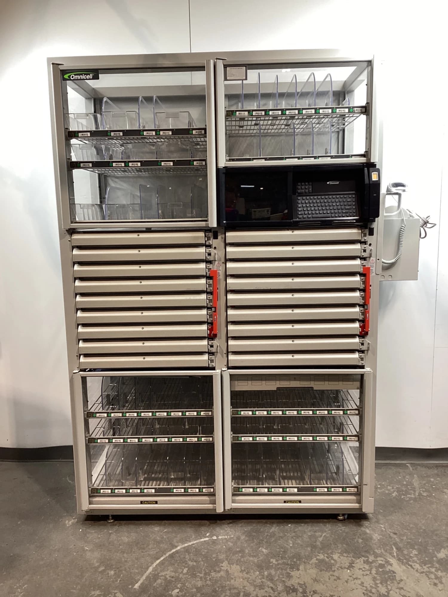 OMNICELL Two-Cell Rx G4 MDA-FRM-002 Automated dispensing system