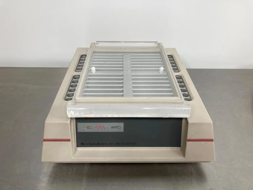 ORTHO CLINICAL DIAGNOSTICS DG-225 MTS Laboratory incubator