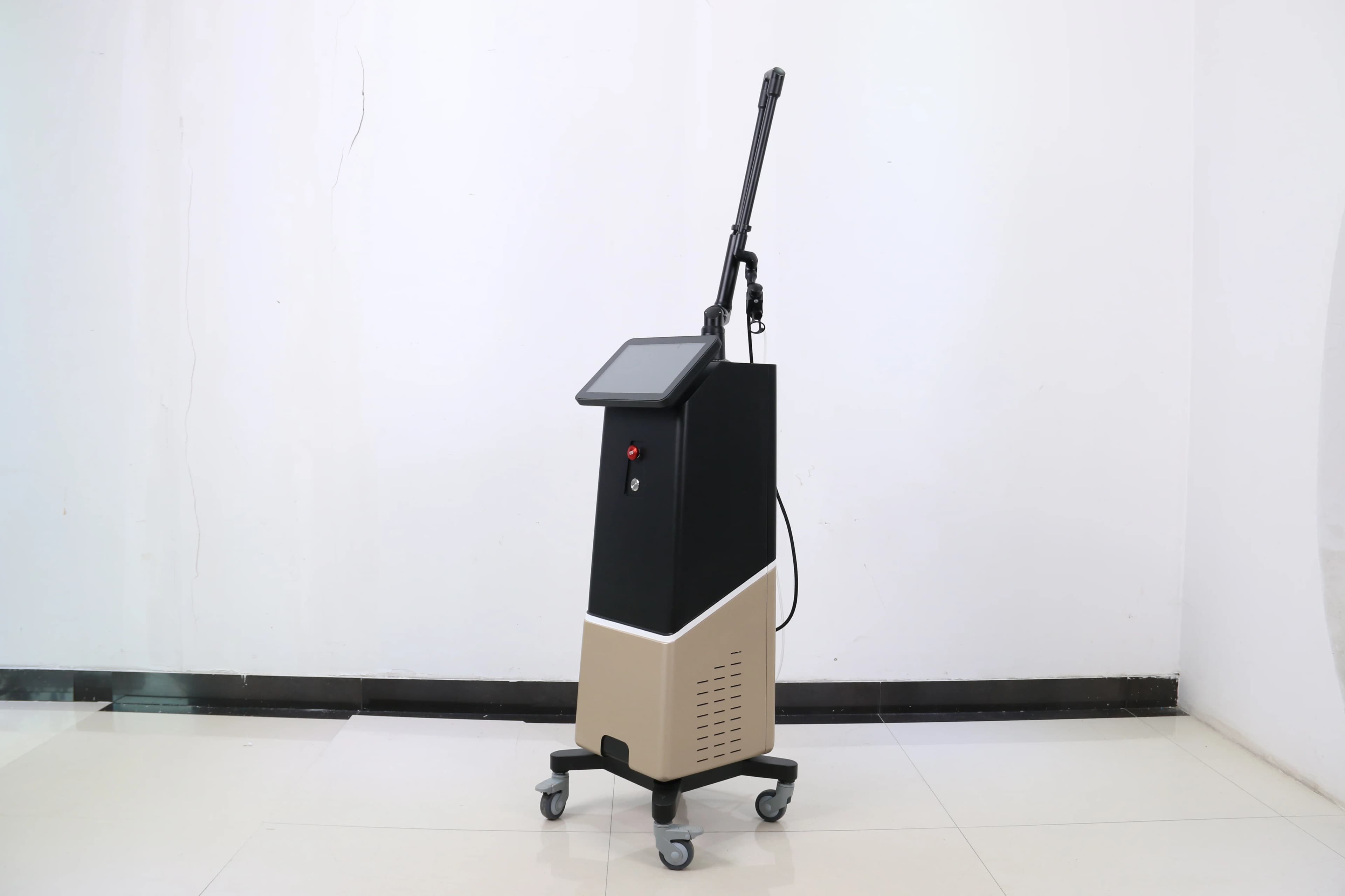ALMA Hybrid CO2 Laser