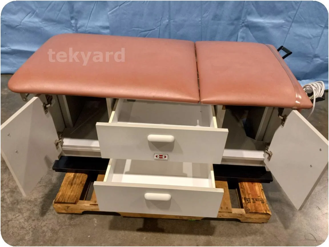 HAUSMANN 4430 Examination table