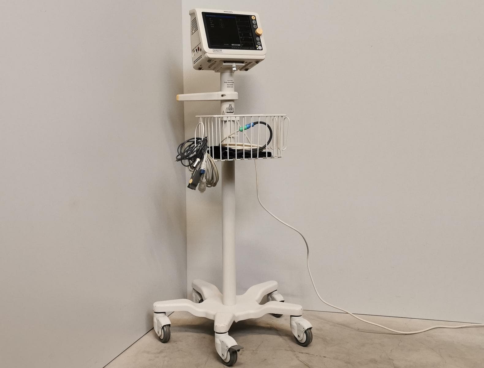 PHILIPS SureSigns VM6 Patient monitor